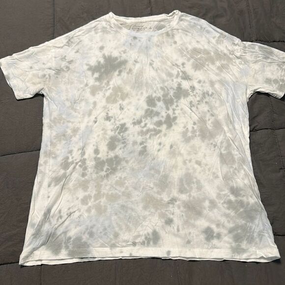 A & F Boyfriend Tee - Picture 1 of 5